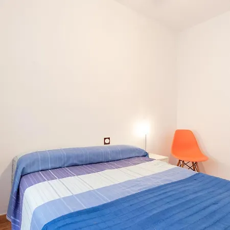Sunny Harbor House Проживание в семье Малага