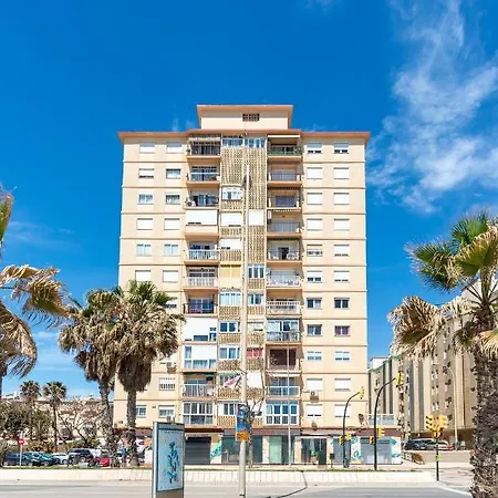 Sunny Harbor House Малага