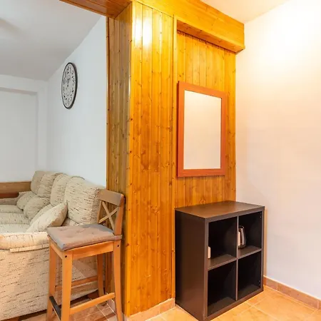 Sunny Harbor House Проживание в семье