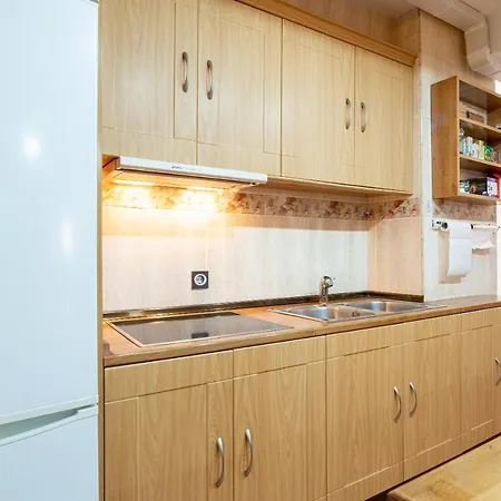 Quarto em Acomodações Particulares Sunny Harbor House Málaga